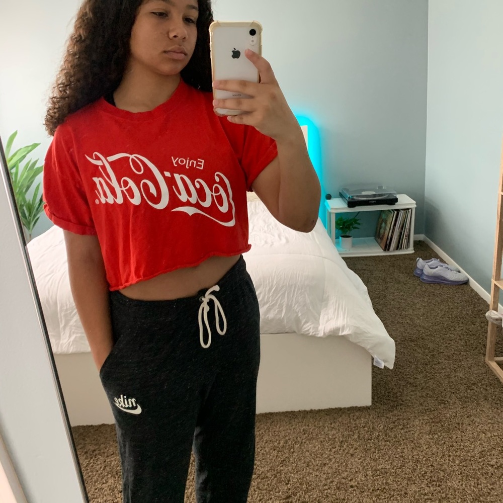 Cropped Coca Cola Shirt